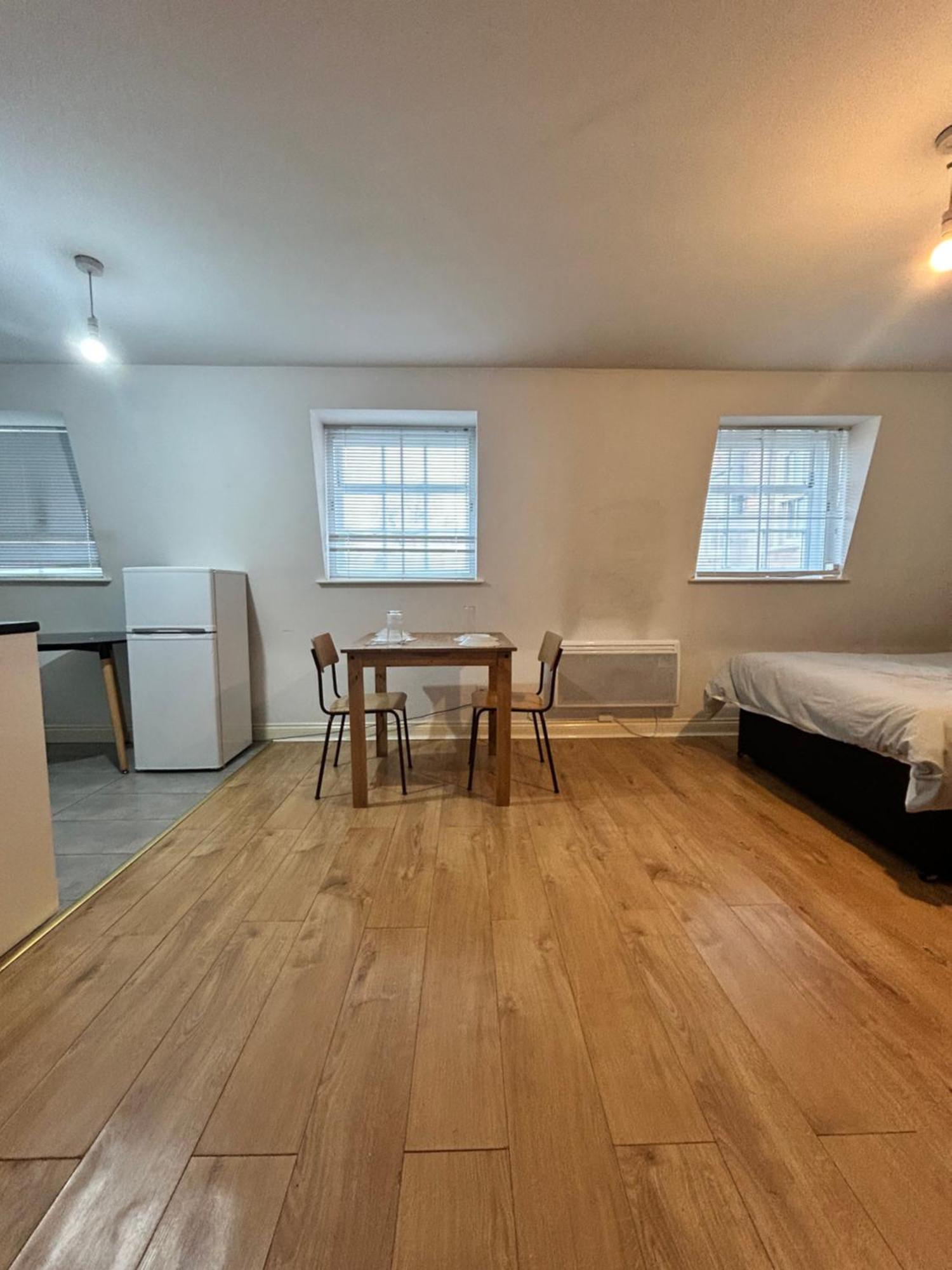 Leicester Studio At City Centre With Free Parking Εξωτερικό φωτογραφία